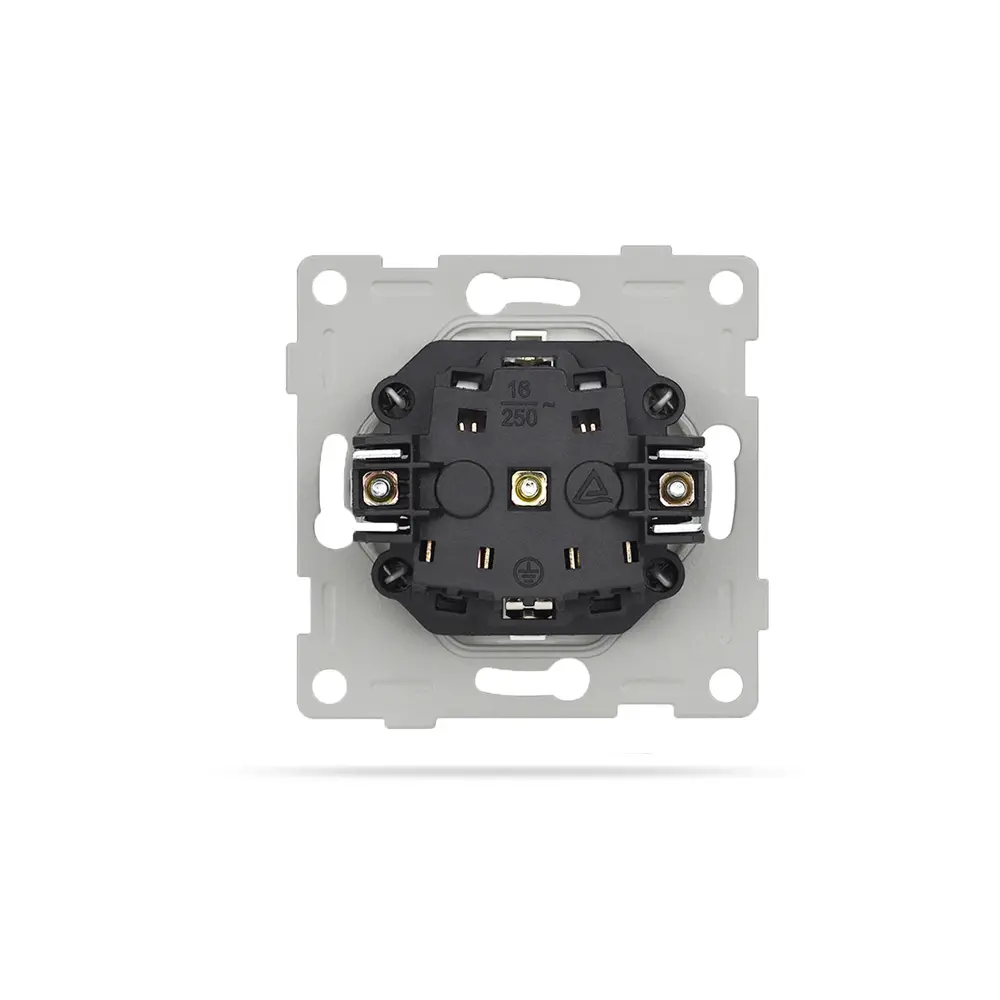 Socket-back-side.webp